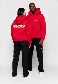 Multiply Apparel MULTIPLY - Jersey con capucha - true red