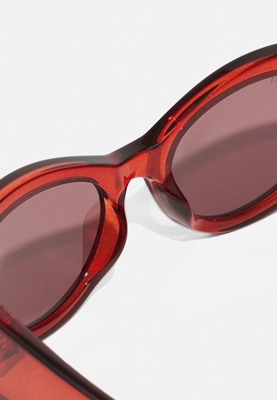 Gucci Päikeseprillid - burgundy