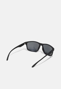 Armani Exchange Ochelari de soare - matte black/light grey mirror black