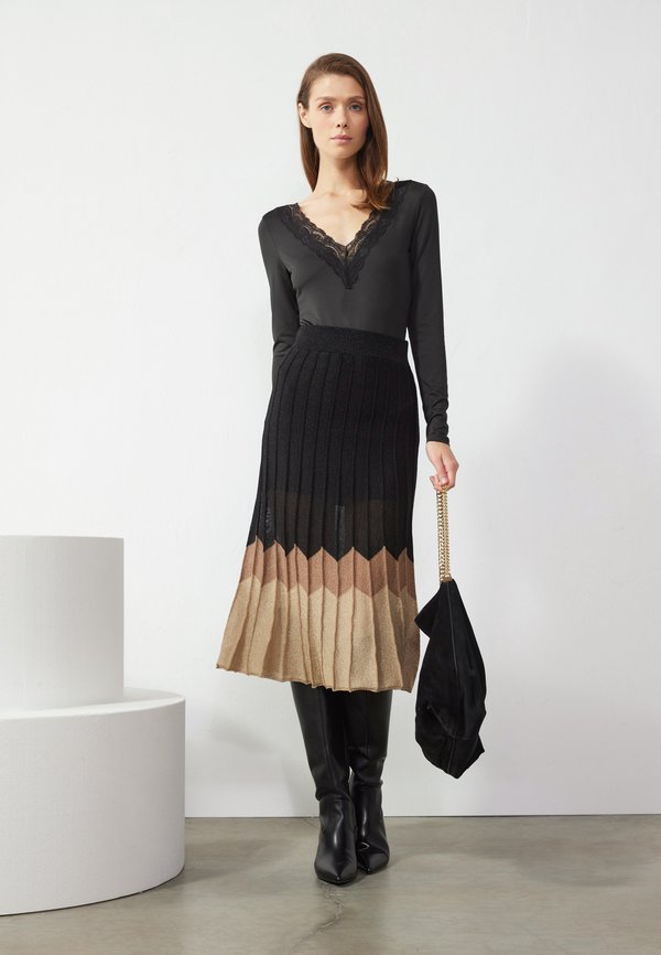 KNITTED SKIRT - A-line skirt2