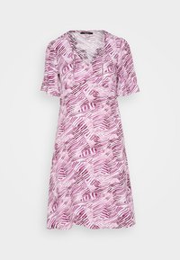 Klänning med korta ärmar i ljuslila med abstrakt mönster i rosa och vitt, V-ringning, lätt utsvängd form och texturerat tyg.