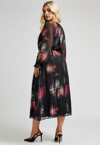 Yours Clothing FLORAL  - Vapaa-ajan mekko - black