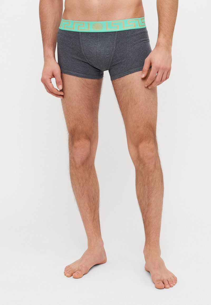 Versace UNDERPANTS LOW RISE TRUNK TOPEKA NEW LOGO - Chiloți boxer - grey melange/mint/oro