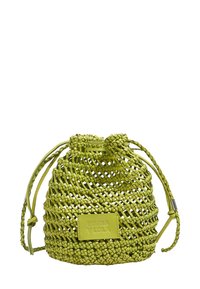 Mała torebka na sznurek w jasnozielonym kolorze limonki, z dwoma zawiązanymi zamknięciami i prostokątną naszywką z logo "Bimba y Lola" z przodu.