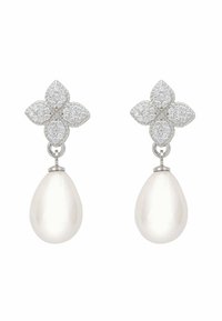 Boucles d'oreilles avec goutte de perle mettant en avant un design de fleur orné de pierres précieuses transparentes, finition en métal argenté et perles en forme de goutte lisses.