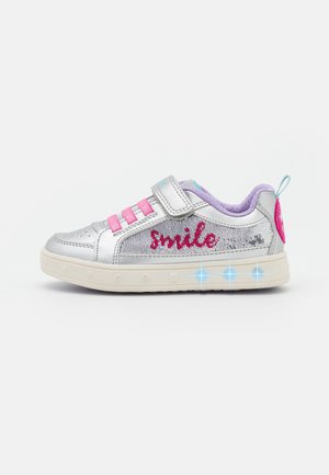 SKYLIN GIRL - Sneakers laag - silver/fuchsia