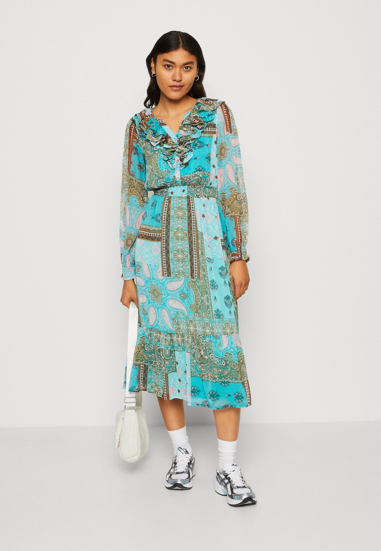 ONLSTELLA PATCH MIDI DRESS