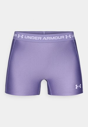 Világoslila sportolónadrág, mely fényes, rugalmas anyagból készült. Fehér, márkázott derékrésszel és kis logóval a bal alsó oldalon.