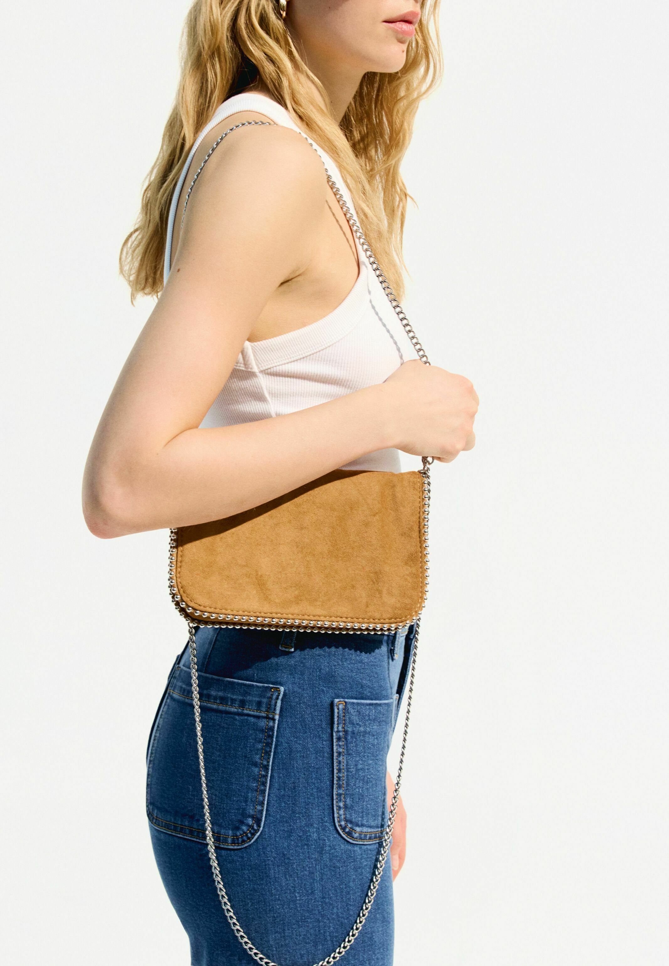 Bershka Pochette - camel/cammello - Zalando.it