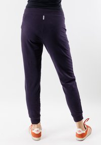 Deha Pantaloni sportivi - viola