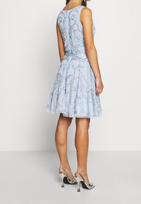 Lace & Beads Petite Koktejlové šaty / šaty na párty - light blue