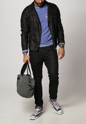 YOURTURN Sweater - royal blue