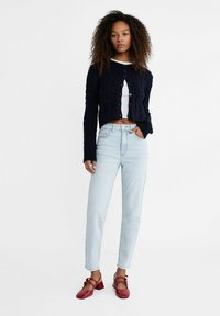 Stradivarius MOM - Traperice opuštenog kroja - light blue denim