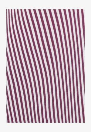 Gestreepte stof met verticale lijnen in diep paars en wit. De textuur lijkt glad, met een lichtgewicht materiaal dat op katoen lijkt.