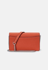 Lauren Ralph Lauren PEBBLED CROSSBODY TURN-LOCK TECH CASE - Skulderveske - rust orange