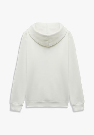 Sudadera blanca con capucha, de corte relajado, con puños y dobladillo acanalados. Textura suave con un diseño simple y limpio. Sin logotipos ni patrones visibles.