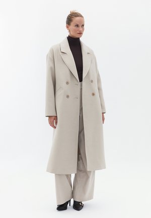 OVERSIZE WITH BUTTONS - Manteau classique - french oak