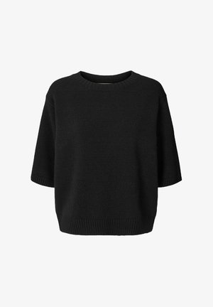 Fekete, rövidujjú pulóver lekerekített nyakkivágással. Textúrázott kötött anyagból készült, bordás mandzsettákkal és szegéllyel, amelyek további részletességet adnak.