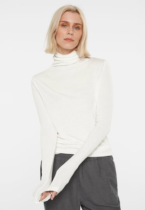 SENSES.THE LABEL, SENSES.THE LABEL LONGSLEEVE MIT TURTLENECK - Long sleeved top - ivory