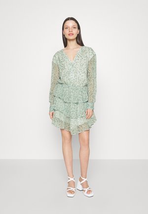 Gina Tricot Petite MIRR DRESS - Dnevna obleka - morn ditsy