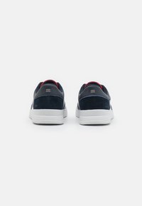 Tommy Hilfiger ELEVATED CUPSOLE - Sneakers basse - desert sky