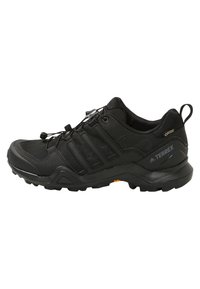 Czarne buty trekkingowe z syntetycznym wierzchem, teksturowanymi nakładkami, smukłym designem, elastycznymi sznurowadłami i wielokierunkową gumową podeszwą.