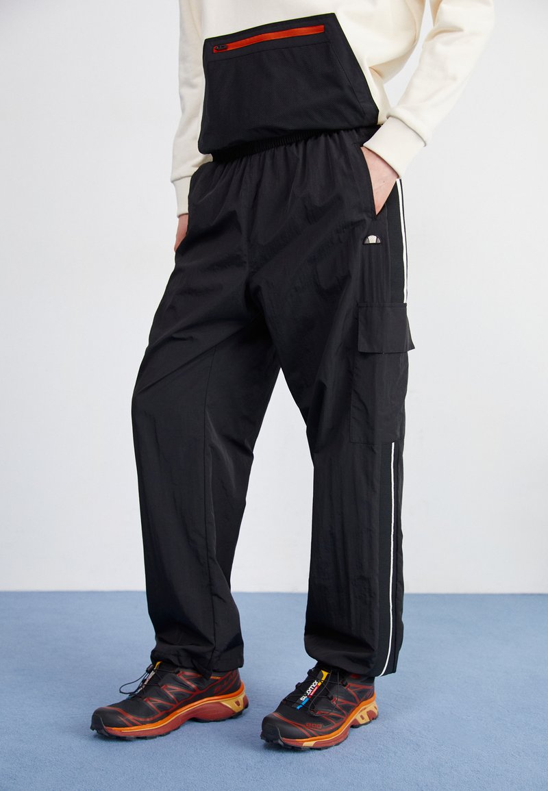 Ellesse - JESSINO PANT - Cargo trousers - black, Enlarge