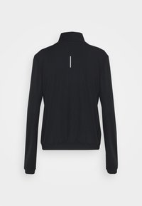 Černá dlouhý rukáv bunda s vysokým límcem, s bílým svislým pruhem na horní části zad. Vyrobena z texturované látky, volný střih.