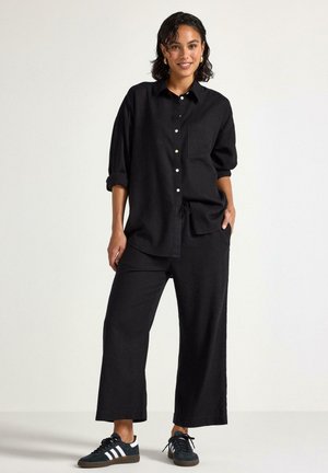 BELLA CROPPED - Bukser - black