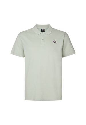Polo shirt verde chiaro realizzato in cotone morbido, con colletto e una patta con tre bottoni, decorato con un piccolo logo rotondo sul petto.