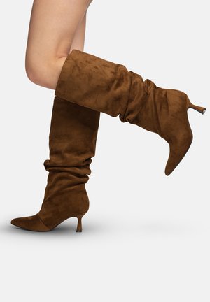 Høje støvler/ Støvler - braun