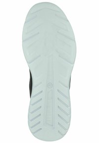 Podešev obuvi s texturovaným bílým gumovým povrchem, která má klikatý vzor a vyraženou velikost '42'.