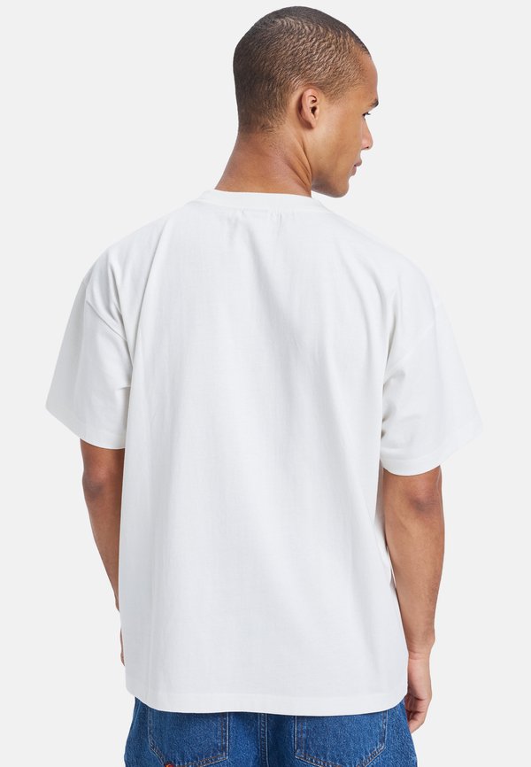 ERA - Print T-shirt2