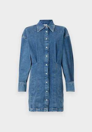 Jeansskjolklänning, ljusblå, långa ärmar, knappstängning fram, spetsig krage, sidoförsedda sömmar med lätt rynkning och stygnsdetaljer.
