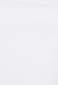 Vero Moda Curve VMCKERRY O NECK - T-shirt básica - snow white