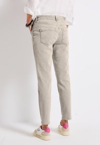 Street One Relaxed fit jeans - beige