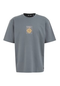 Gray short-sleeve t-shirt made of cotton, featuring a central floral graphic in yellow and white with "GARDEN" text above.