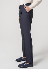 Damart CEINTURE RÉGLABLE - Pantalon classique - Dark Navy