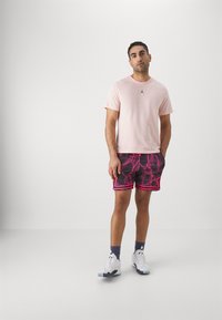 Jordan TOP - Sports T-shirts - legend pink/black