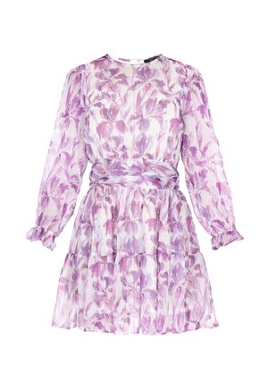 Blumenkleid mit langen, aufgepufften Ärmeln. Hergestellt aus transparentem Stoff mit violetten und lavendelfarbenen Mustern. Mit taillierter Taille und abgestuftem Rock.