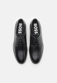 BOSS Derbies & Richelieus - black