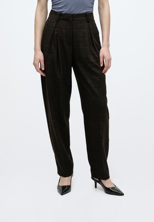 MSCH Copenhagen, BARREL PANTS  - Панталони - dark brown/corn