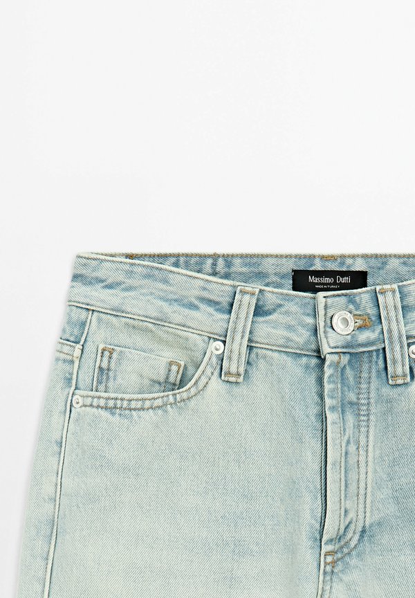 MID RISE WIDE LEG - Flared Jeans2