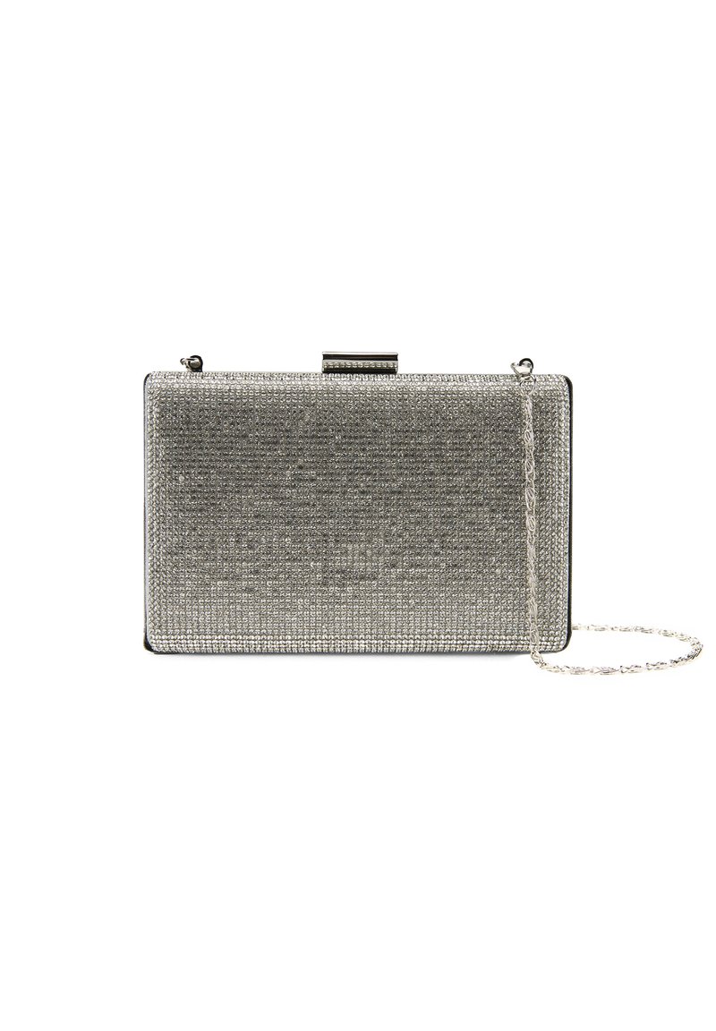 Clutch-Tasche mit rechteckiger Form, silberner Textur-Oberfläche, metallischem Rahmen und abnehmbarem Kettenriemen. Akzentuiert mit kleinen schimmernden Details.