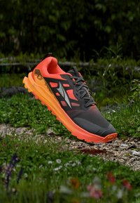 Ikke valgt, black/orange