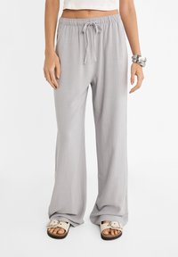 Stradivarius - FLOWING RUSTIC - Housut - mottled grey Pienoiskuva 1