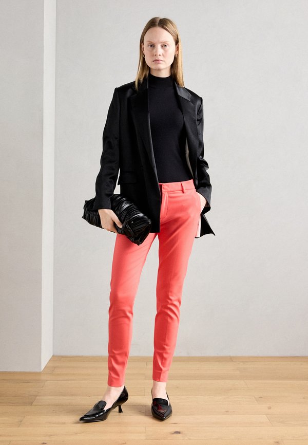 NIGHT - Trousers - cayenne3