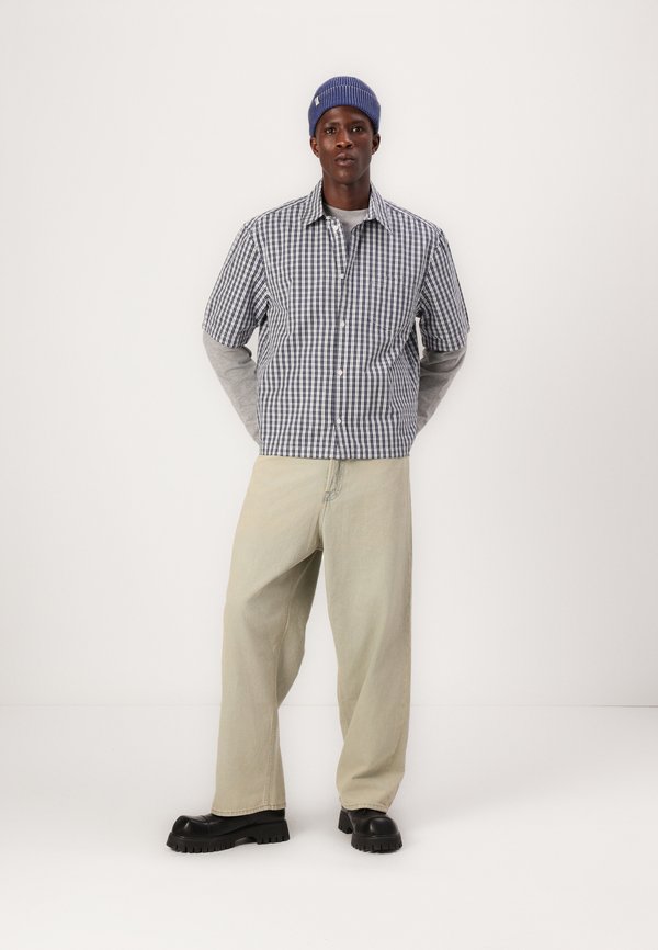 FRANCO RELAXED SHORT SLEEVE SHIRT - Shirt2