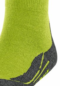 FALKE TK2 SHORT TREKKING MEDIUM CUSHIONING - Calcetines de deporte - lime