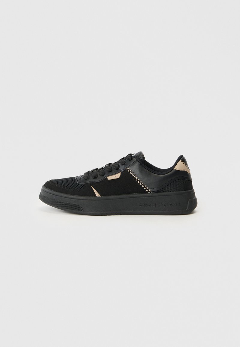 Armani Exchange Sneakers laag zwart Armani Exchange Sneakers laag zwart